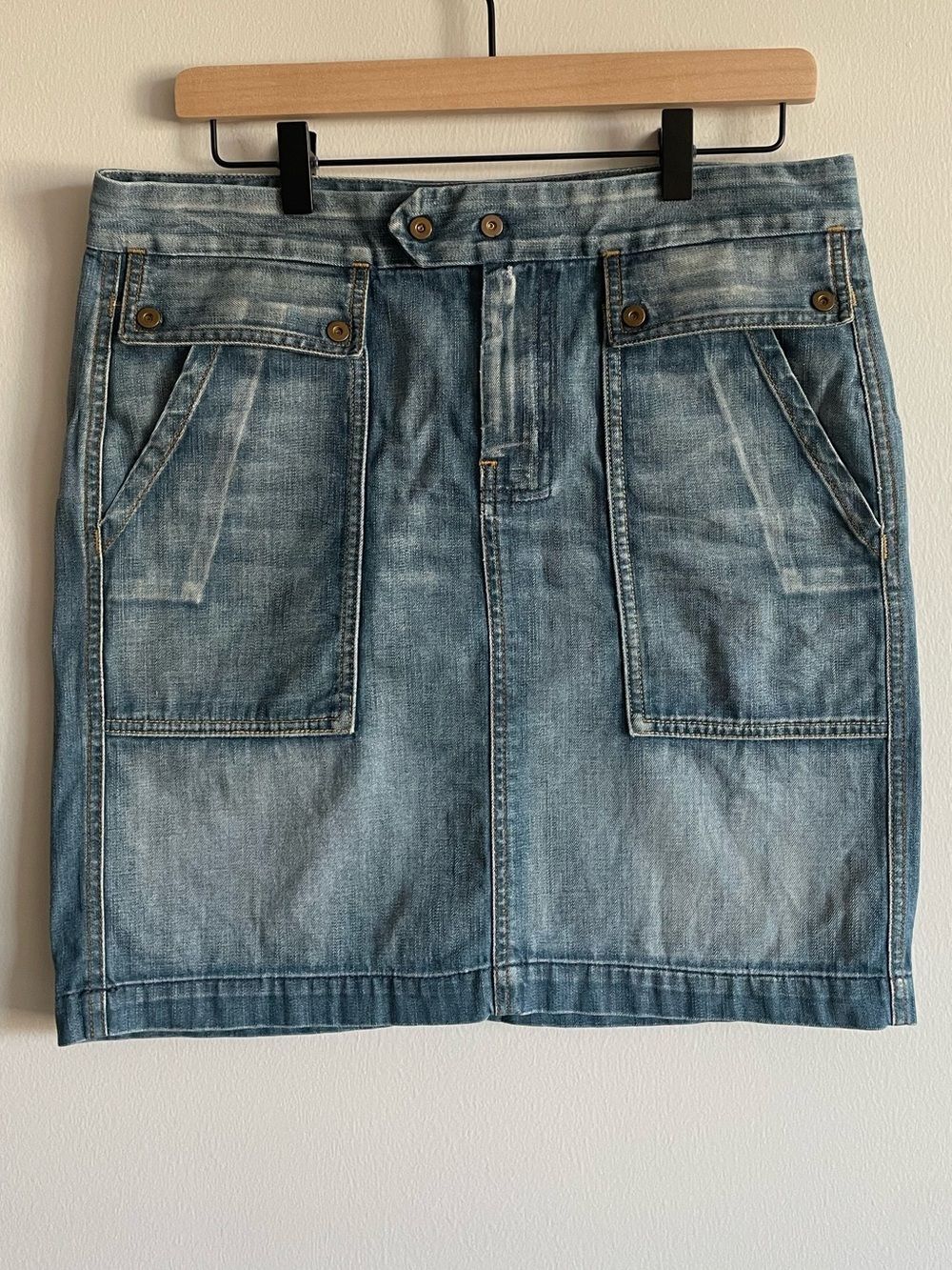 7 for all mankind denim jean skirt rivets y2k distressed whiskers 30